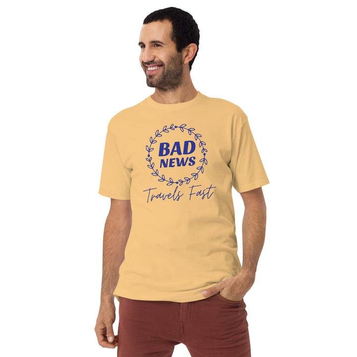 Bad News Travels Fast Men’s premium heavyweight tee